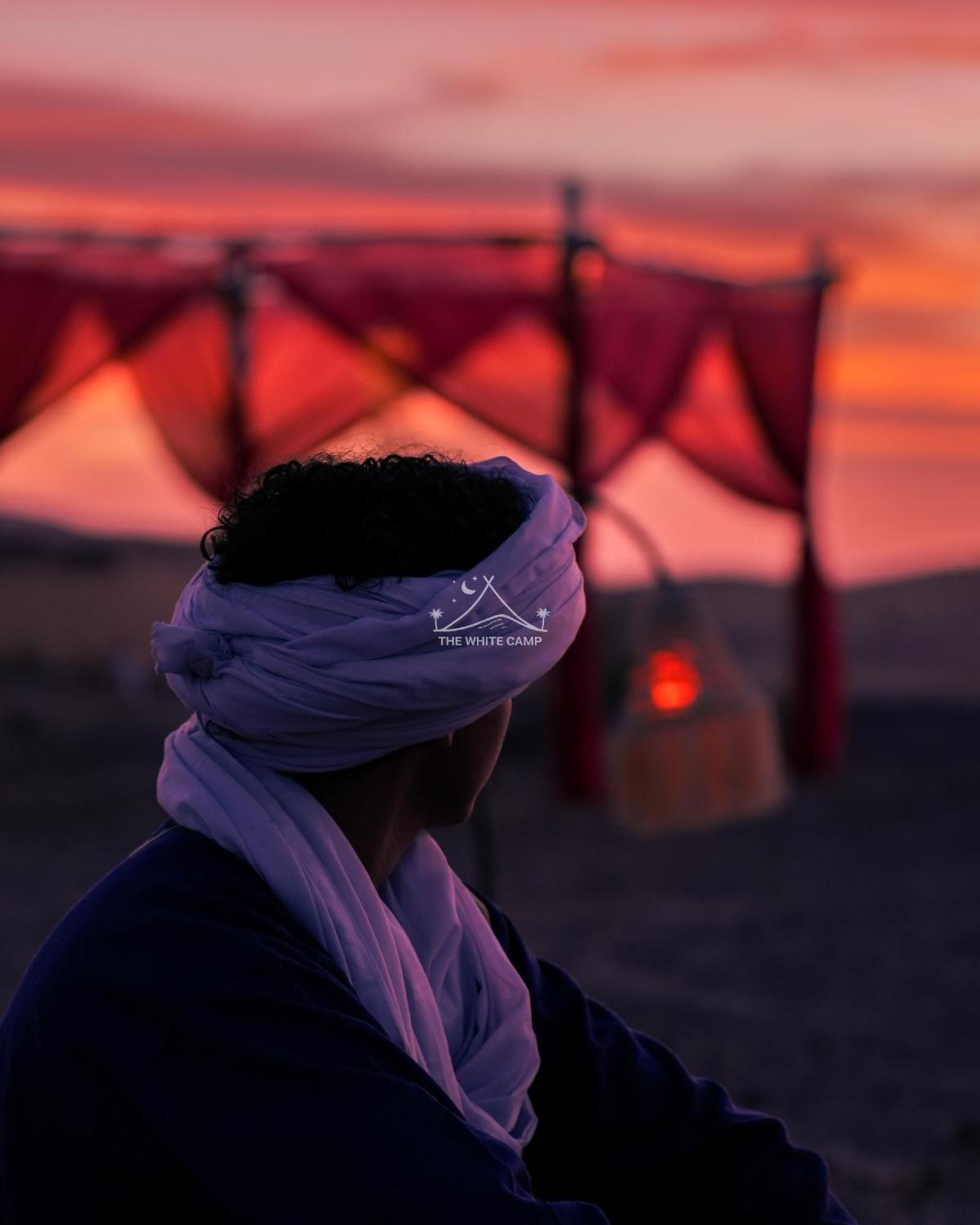 The White Camp - Your Merzouga Luxury Desert Camp & Erg Chebbi Dunes Camel Riding Exterior foto